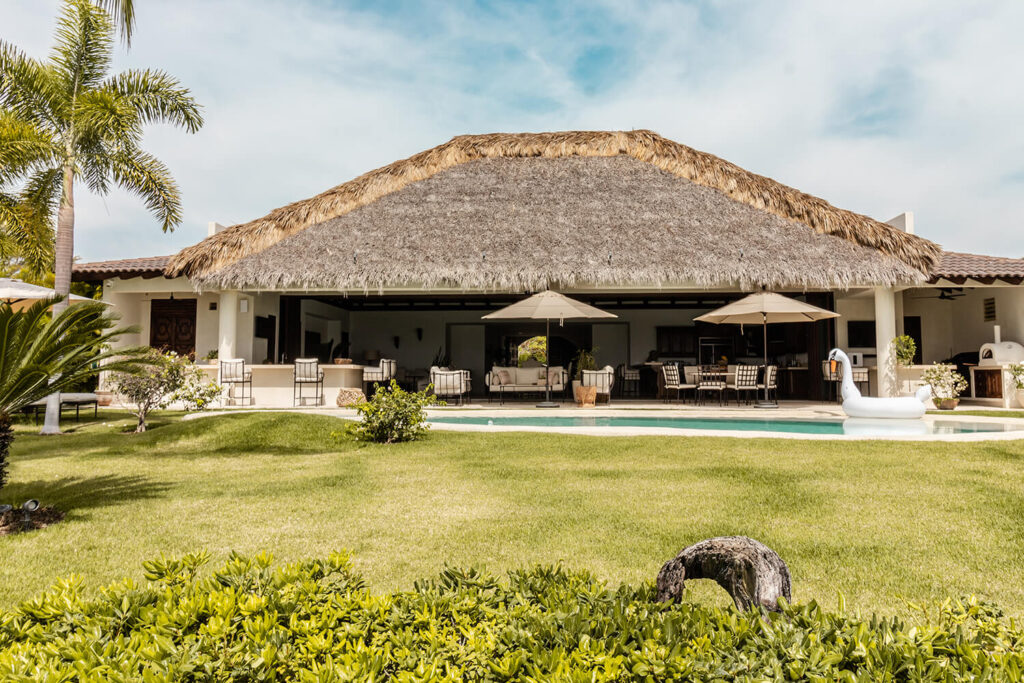 Casa VillaMar / Proyecto: Juliana Martija de Rosenstein y Co. CR18  / Fotografía: Lourdes Nieva