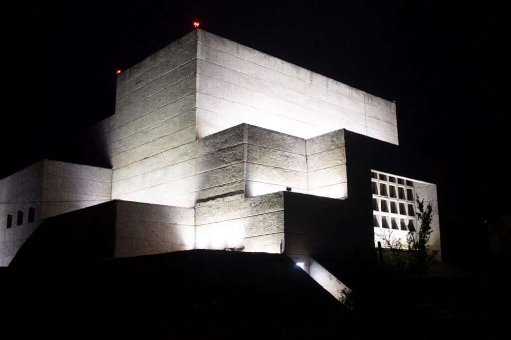 Teatro Aguascalientes | Diseño de iluminación arquitectónica por Nieva Iluminación 